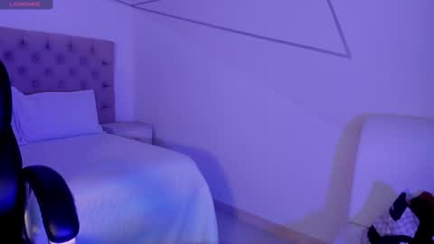 Snapshot of alahiaa1_ chatting on 12, 2, 2025 Alahia online show from 12, 2, 2025