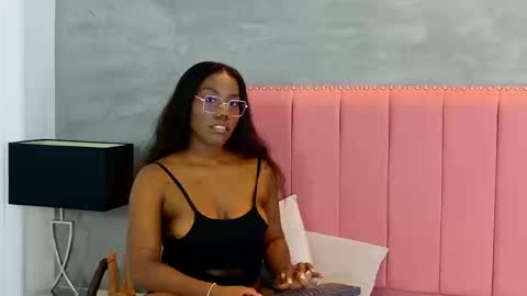 alaia_colins online show from 21, 3, 2026