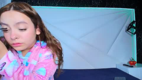 alaia_liam online show from 24, 12, 2024