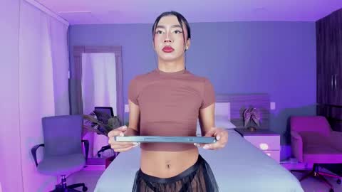 alaiaguerra online show from 7, 11, 2025