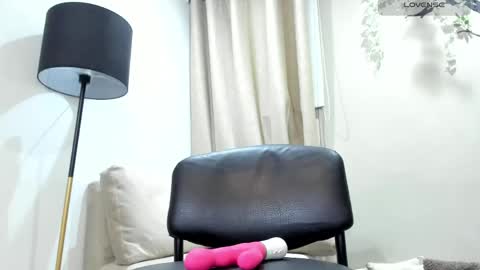     online show from 21, 4, 2026