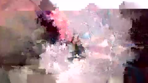 Snapshot of alain420 chatting on 25, 12, 2024 Tom online show from 25, 12, 2024