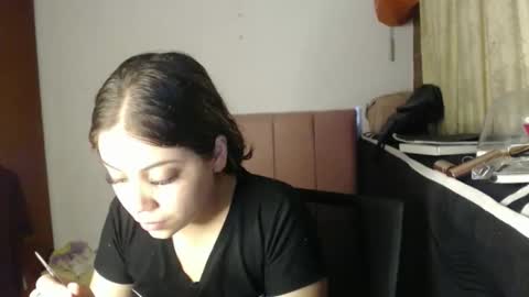 alaina_blessed online show from 28, 4, 2026