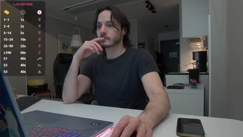 Maxi  online show from 7, 2, 2025