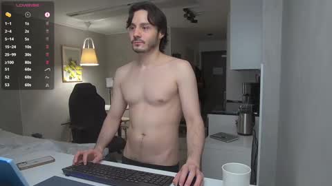 Maxi  online show from 17, 2, 2025