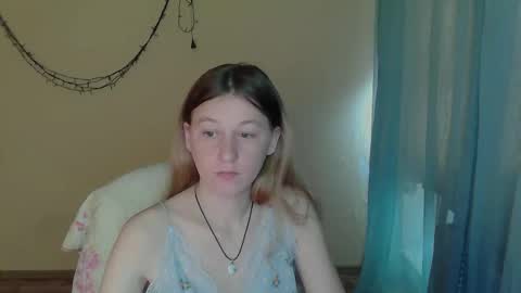 Snapshot of alalaska_ana chatting on 5, 5, 2026 Anna online show from 5, 5, 2026