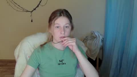 Snapshot of alalaska_ana chatting on 6, 5, 2026 Anna online show from 6, 5, 2026