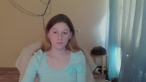 Snapshot of alalaska_ana chatting on 8, 5, 2026 Anna online show from 8, 5, 2026