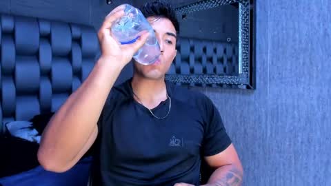 Alan greek online show from 19, 4, 2026