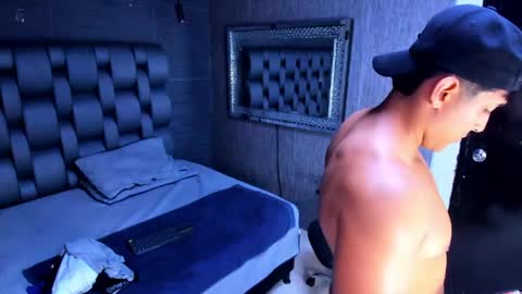 Alan greek online show from 23, 4, 2026