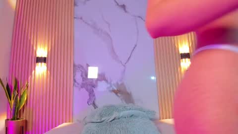 Snapshot of alana_333 chatting on 22, 9, 2025 A L A N A online show from 22, 9, 2025