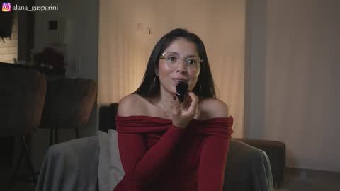 Alana Gasparini online show from 9, 3, 2026