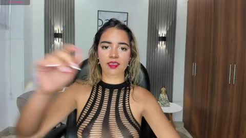 alana  online show from 22, 5, 2026