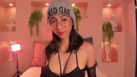Alana online show from 21, 11, 2025