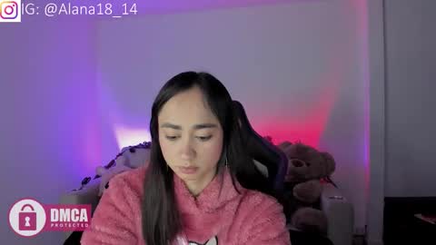 alana_pherson online show from 21, 11, 2025