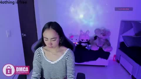 alana_pherson online show from 10, 7, 2026