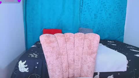 alana_pink95 online show from 6, 5, 2026