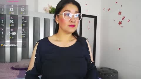 Alana  online show from 23, 10, 2025