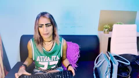 alanadelray online show from 3, 12, 2024