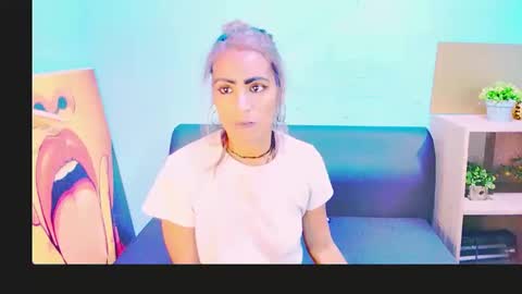 alanadelray online show from 5, 12, 2024