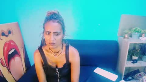 alanadelray online show from 20, 1, 2025