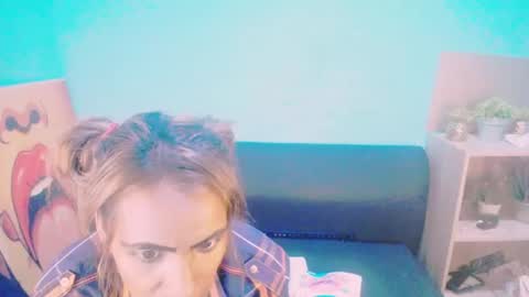 alanadelray online show from 21, 1, 2025