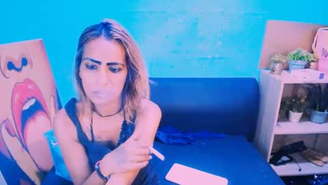 alanadelray online show from 31, 1, 2025