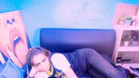 alanadelray online show from 10, 2, 2025