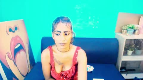 alanadelray online show from 14, 2, 2025