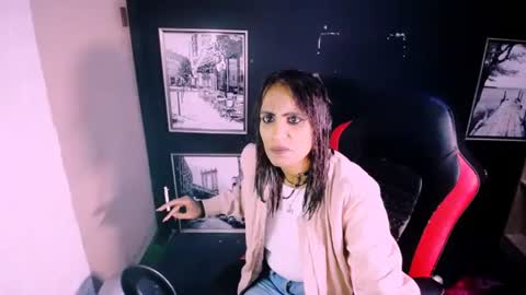 alanadelray online show from 24, 11, 2025