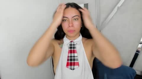 Alana hot online show from 4, 11, 2025