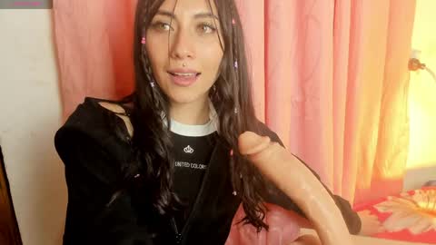 ALANA Please follow me  online show from 24, 4, 2026