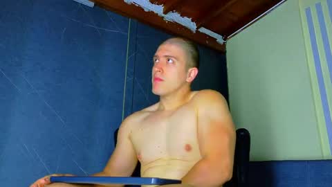 Alan Ferrer online show from 22, 4, 2026