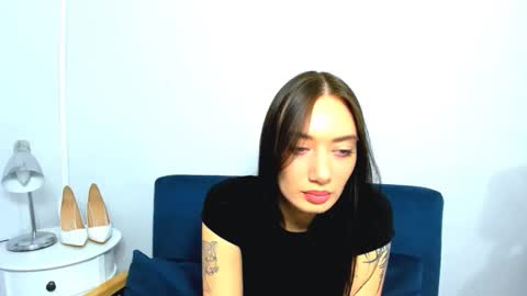 Snapshot of alanisunny chatting on 5, 12, 2025 alanisunny online show from 5, 12, 2025