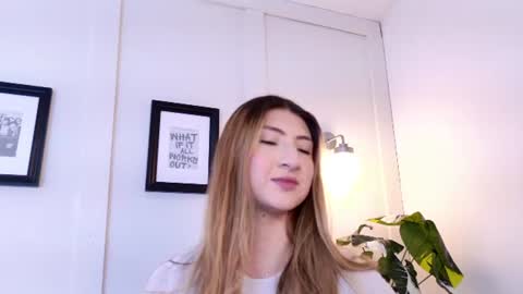 Snapshot of alanna_dh chatting on 10, 7, 2026 Alanna online show from 10, 7, 2026