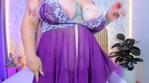 Alanna  online show from 17, 12, 2024