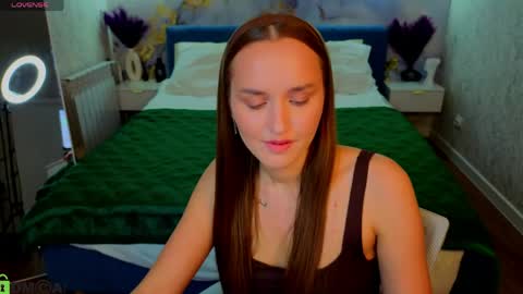 alanna_warner online show from 26, 4, 2026