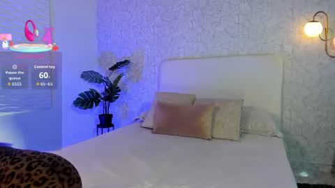 alannarouge online show from 27, 4, 2026