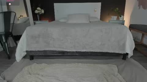 Alanna Cute Russell online show from 24, 7, 2026