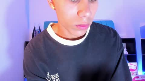 alannaughty_ online show from 18, 12, 2024