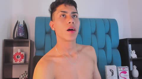 alannaughty_ online show from 31, 12, 2024