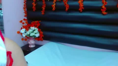 AlaSmith  online show from 14, 1, 2025