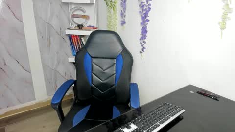 Alaya online show from 4, 2, 2026