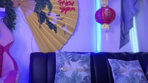 albaandthayron online show from 21, 4, 2026