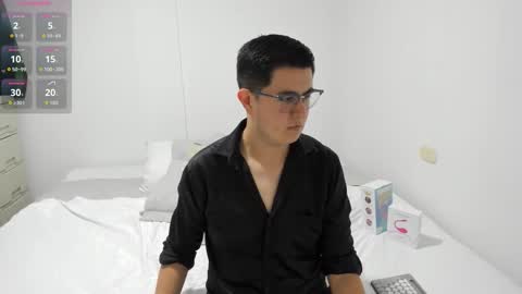 Alejandro Thamer online show from 7, 11, 2025