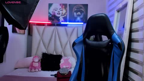 ale_noah_xxx online show from 5, 1, 2025