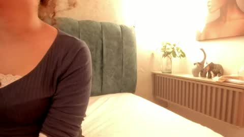 Aleera online show from 20, 4, 2026