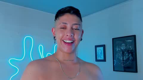 Alejandra online show from 17, 9, 2025