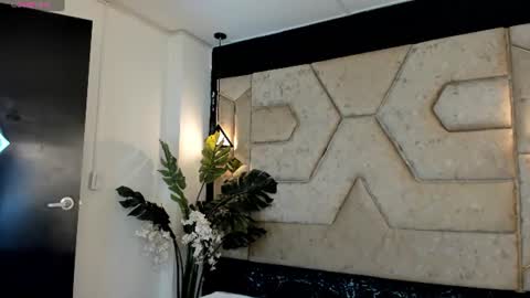 aleja__slav3 online show from 19, 6, 2026