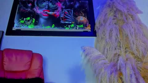 Snapshot of aleja_rogers996 chatting on 28, 10, 2025 Alejandra online show from 28, 10, 2025